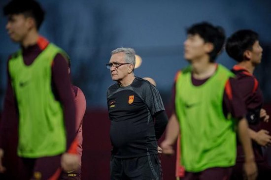 专业成为我国首席网络娱乐平台。服务
