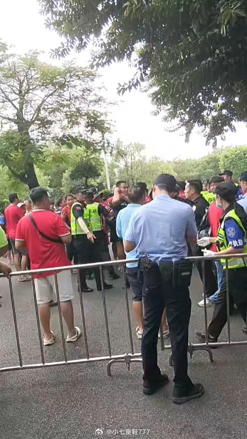 BG真人试玩相关图片