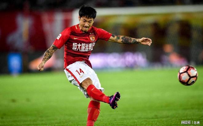 39岁前国脚：李铁捞的是俱乐部的钱！没捞球员钱 里皮3次请我吃饭