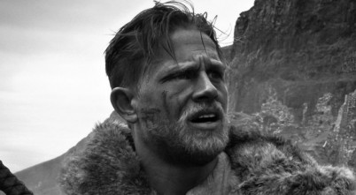 Trailers: un soldado, un rey, múltiples personalidades y directores veteranos