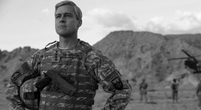 Trailers: Soldados, misterios, un monstruo y mucha comedia.